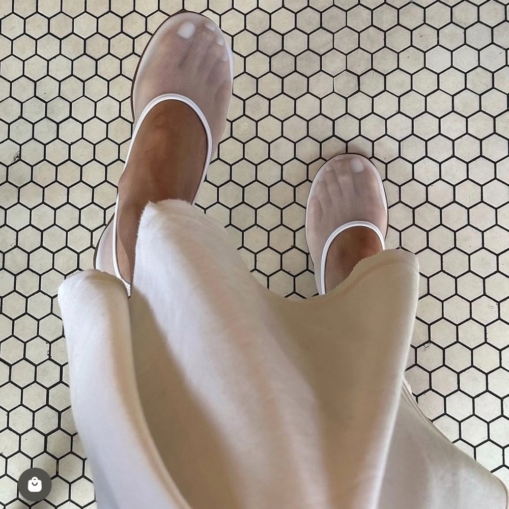 Dear Frances White Minimalist Mesh Balla Ballet Flats